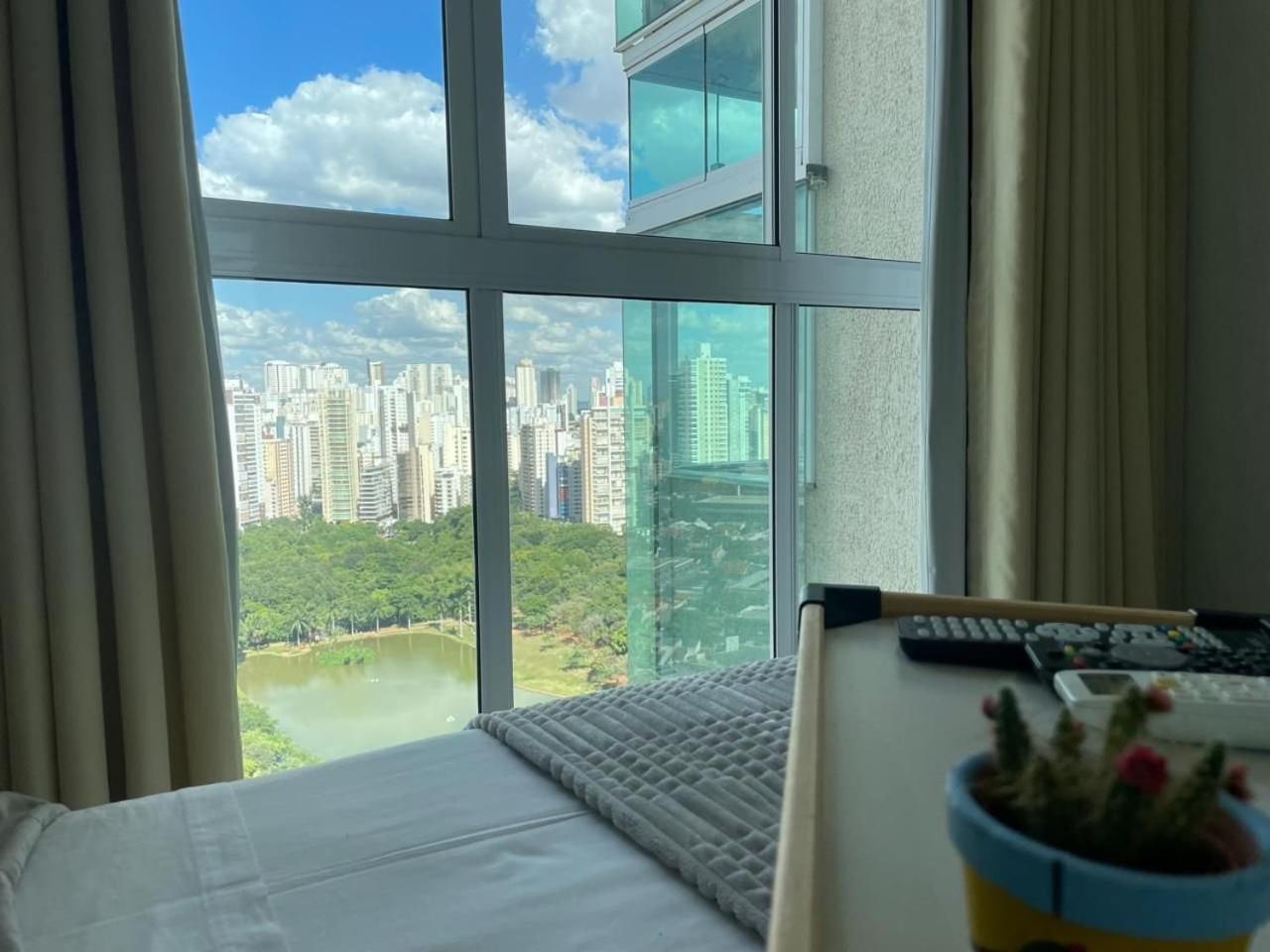 גויאניה Moderno Flat Com Vista Para O Parque Vaca Brava מראה חיצוני תמונה